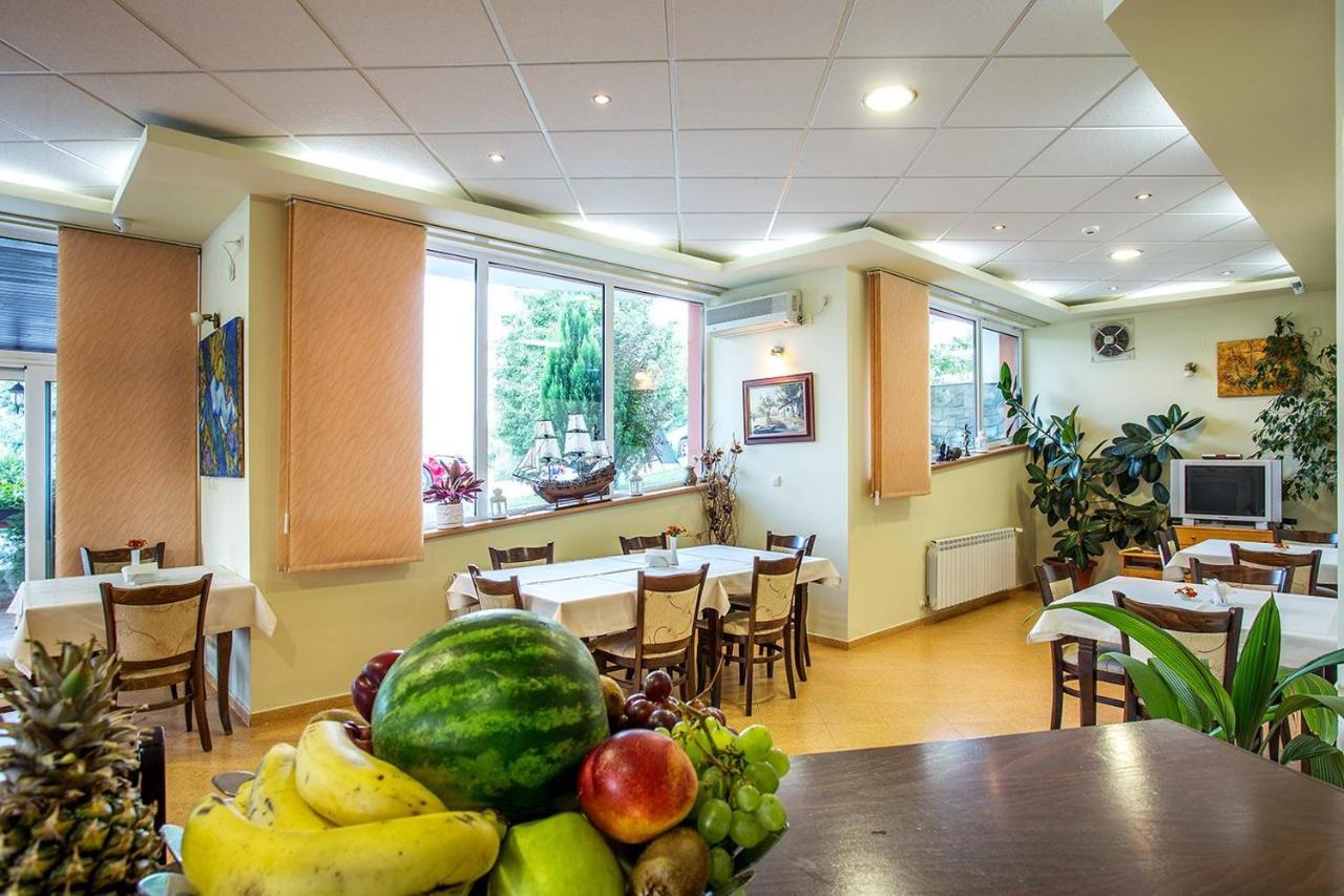 Family Hotel Saint Konstantin Glavatartsi Zewnętrze zdjęcie