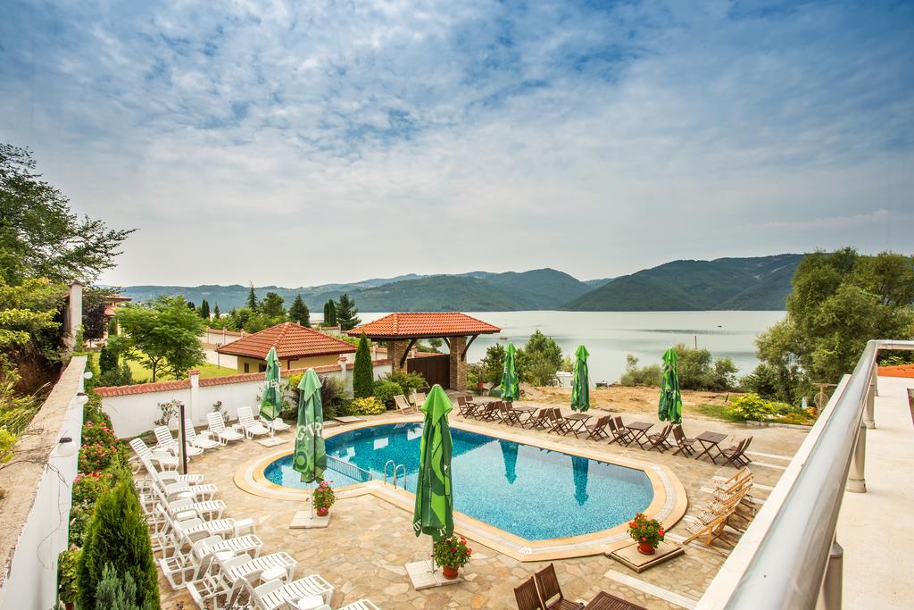 Family Hotel Saint Konstantin Glavatartsi Zewnętrze zdjęcie